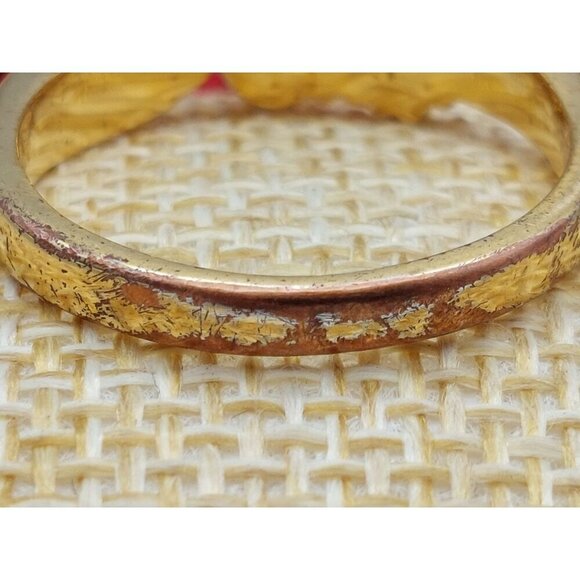 Pretty Gold Tone Size 9 Fashion Cocktail Ring Faux Pearl Crystal Accents - Picture 7 of 8